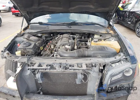 2014 Chrysler 300 300S z USA, uszkodzony, nr VIN 2C3CCABT2EH301622